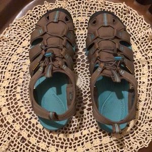 Keen Waterproof Footbed Hiking Tan Aqua Reflective Size 10.5